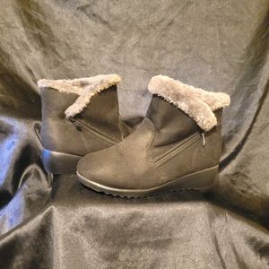 Women's BLACK FAUX SUEDE ANKLE BOOTS  Lined with Grey Faux Fur